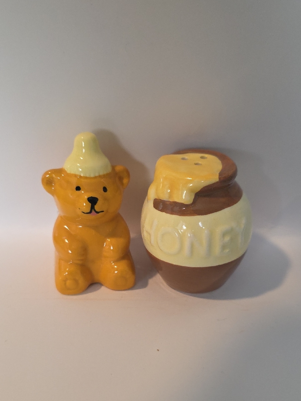 Honey Bear Mini Ceramic Salt and Pepper Shaker Set